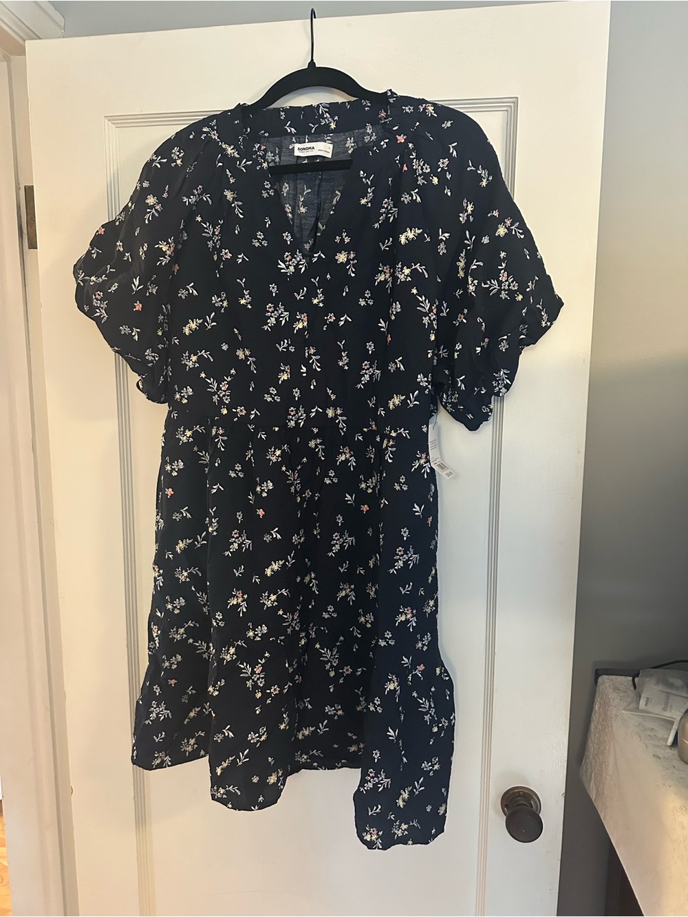 Kohl's Navy Floral Puff Sleeve Mini Dress
